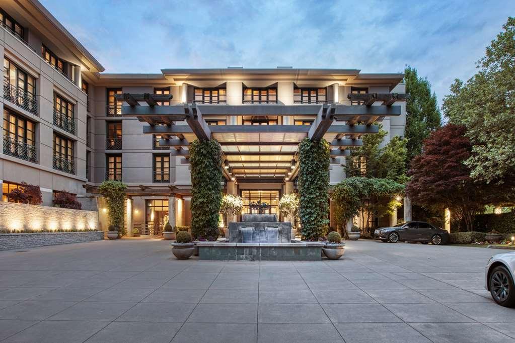 Hotel Bellevue Bagian luar foto